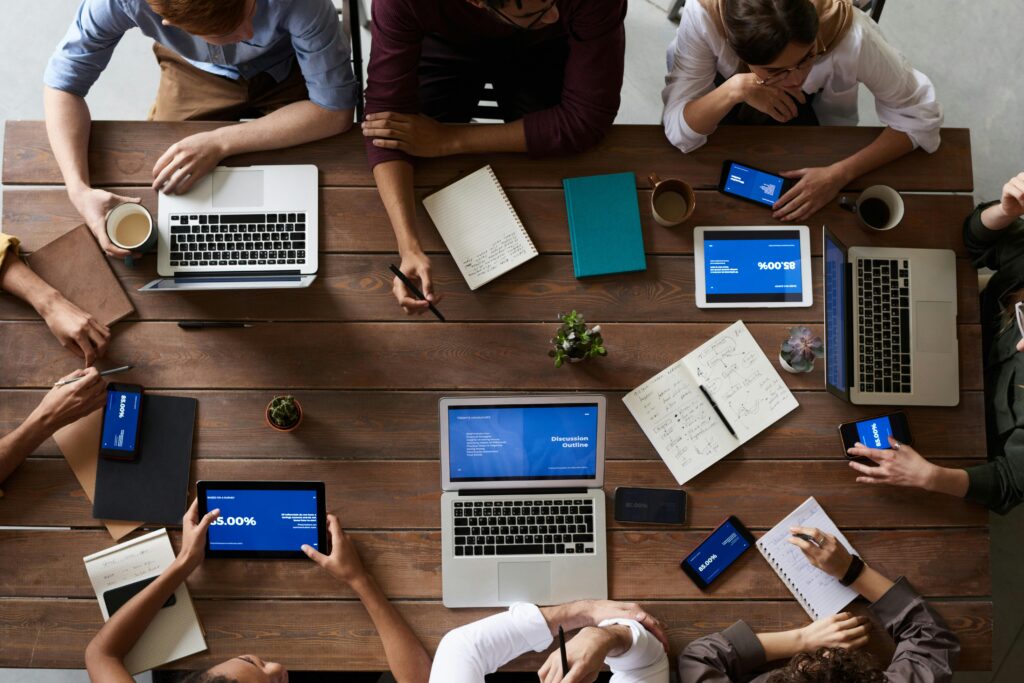 people-working-table-laptop-team